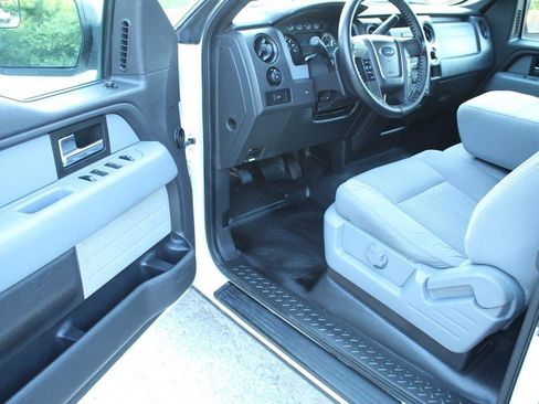 Used 2013 Ford F150 XL w/ Mid Equipment Group RWD image 17