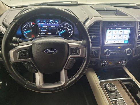 Used 2019 Ford Expedition Platinum AWD/4WD image 22