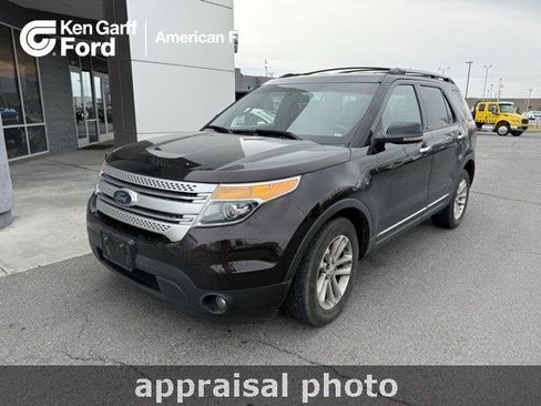 Used 2013 Ford Explorer XLT image 1