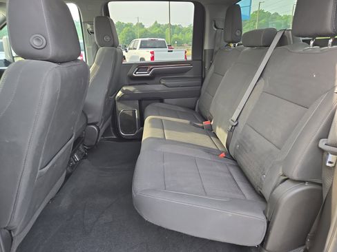 Used 2025 Chevrolet Silverado 2500 LT w/ Convenience Package AWD/4WD image 19
