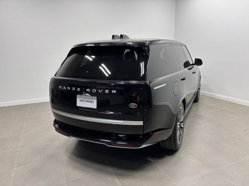 Used 2023 Land Rover Range Rover Long Wheelbase Autobiography AWD/4WD image 7