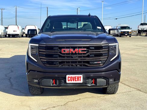 Used 2023 GMC Sierra 1500 AT4X image 4