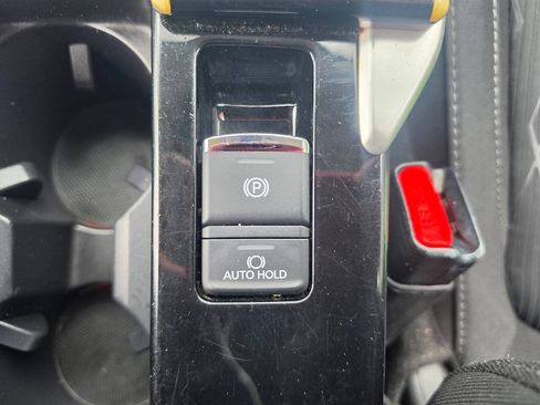 Used 2019 Mitsubishi Eclipse Cross SE AWD/4WD image 45
