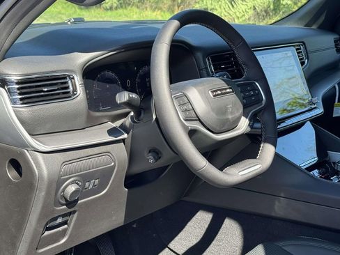 New 2026 Jeep Grand Wagoneer 4WD image 3