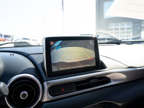 Used 2018 FIAT 124 Spider Classica w/ Technology Group image 20