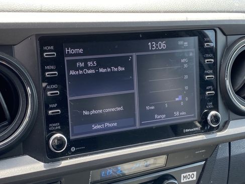 Certified 2023 Toyota Tacoma TRD Sport w/ Technology Package image 6