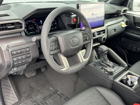 New 2026 Toyota Tacoma TRD Off-Road AWD/4WD image 16