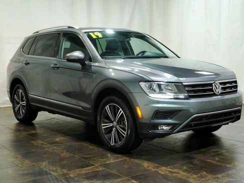 Used 2019 Volkswagen Tiguan SEL AWD/4WD image 1