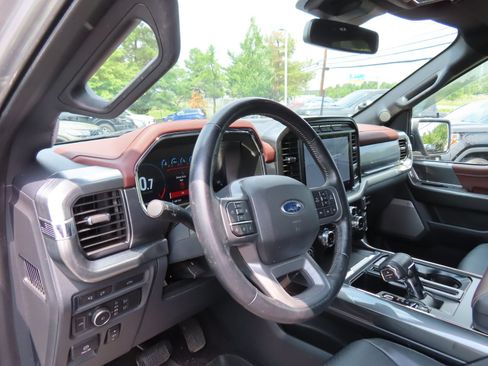 Used 2022 Ford F150 Lariat AWD/4WD image 18