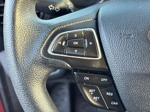 Used 2018 Ford Escape SE FWD image 13