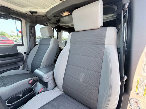 Used 2007 Jeep Wrangler Unlimited X AWD/4WD image 19