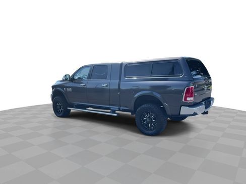 Used 2018 RAM 2500 Laramie w/ Cold Weather Group AWD/4WD image 6