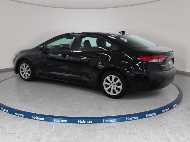 Certified 2025 Toyota Corolla LE FWD image 7