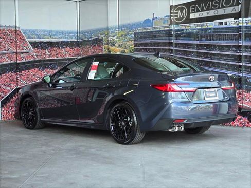Used 2026 Toyota Camry SE w/ Convenience Package FWD image 6