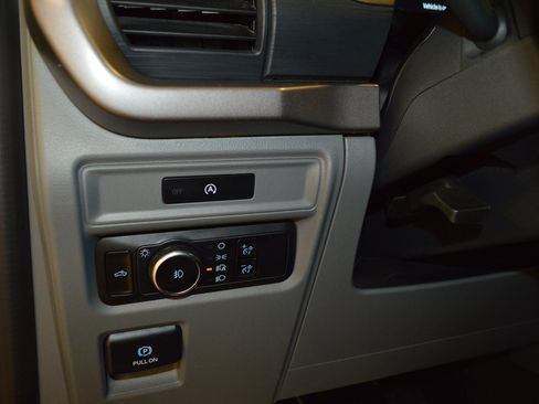 Used 2025 Ford F150 XLT w/ Equipment Group 301A Standard AWD/4WD image 16