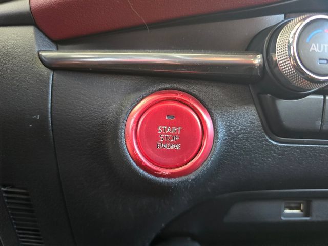 Used 2020 MAZDA MAZDA3 AWD Hatchback w/ Premium Pkg image 18