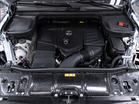 Used 2025 Mercedes-Benz GLE 350 4MATIC image 9