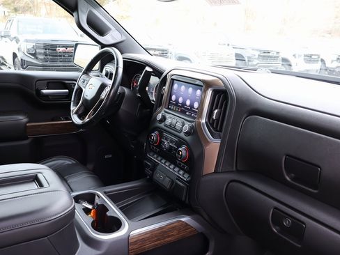 Used 2019 Chevrolet Silverado 1500 High Country w/ Z71 Off-Road Package image 44