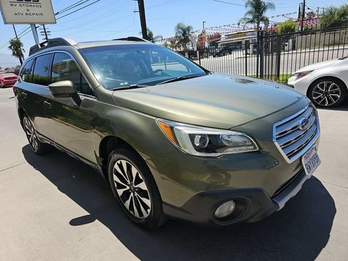 Used 2017 Subaru Outback 2.5i Limited AWD/4WD image 2