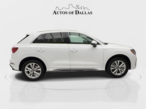 Used 2025 Audi Q3 2.0T Premium image 7