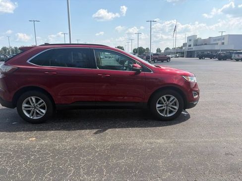 Used 2017 Ford Edge SEL w/ Equipment Group 201A FWD image 8