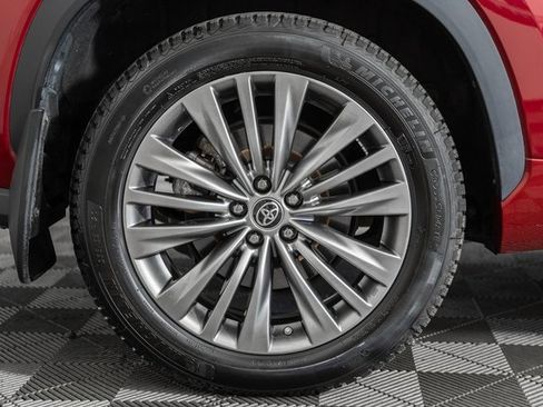 Used 2021 Toyota Highlander Platinum image 23