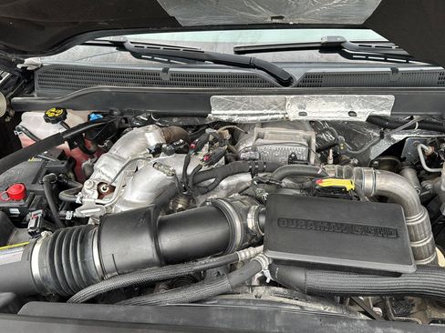 Used 2019 Chevrolet Silverado 2500 LT w/ LT Convenience Package AWD/4WD image 24