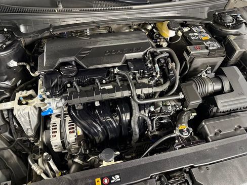 Used 2025 Kia K4 EX image 32