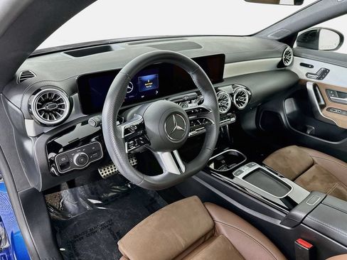 Certified 2024 Mercedes-Benz CLA 250 4MATIC image 9
