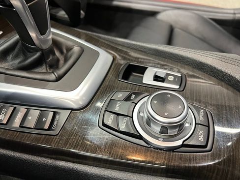 Used 2015 BMW Z4 sDrive35is image 48
