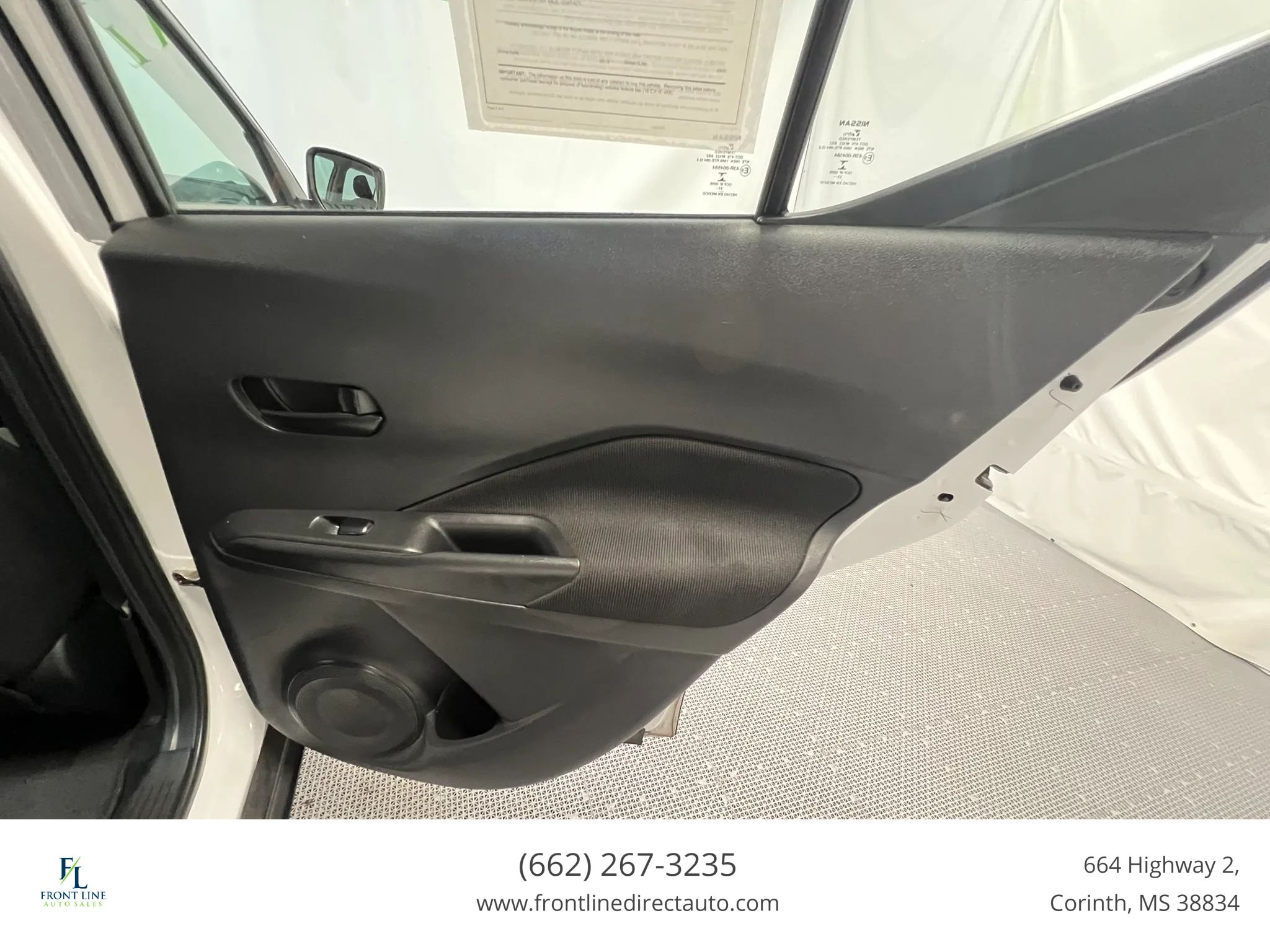 Used 2023 Nissan Kicks S FWD image 17
