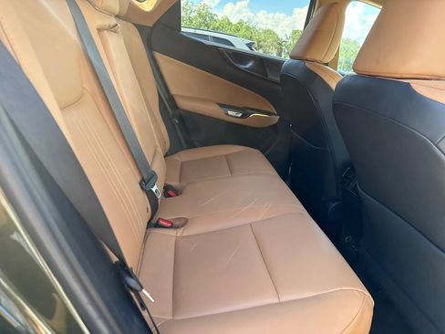 Used 2025 Lexus NX 250 FWD w/ Accessory Package (Z2) image 14