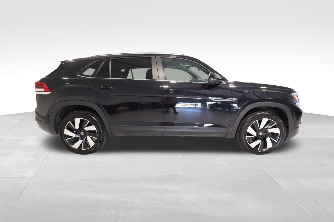 Used 2026 Volkswagen Atlas Cross Sport SE AWD/4WD image 5