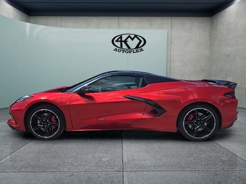 Used 2021 Chevrolet Corvette Stingray Premium Conv w/ Z51 Performance Package RWD image 8