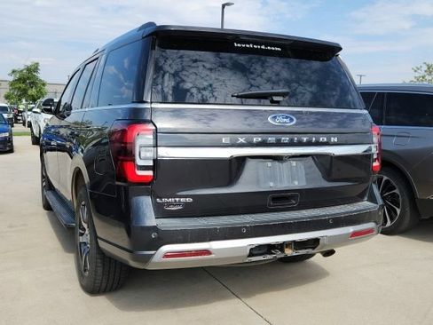 Used 2022 Ford Expedition Limited AWD/4WD image 2