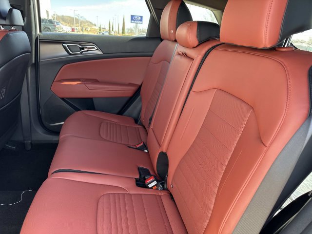 Certified 2026 Kia Sportage SX FWD image 15