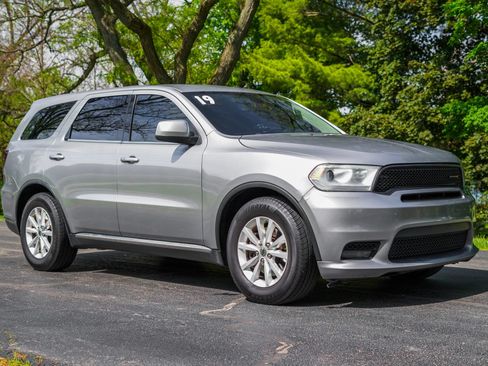 Used 2019 Dodge Durango AWD image 3