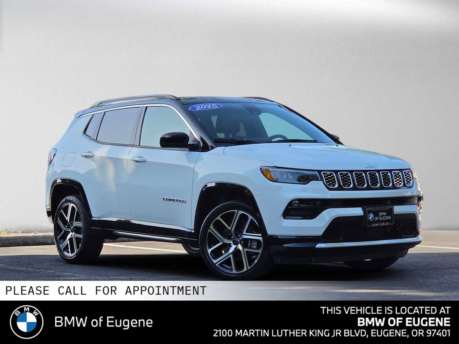 Used 2025 Jeep Compass Limited w/ Elite Group AWD/4WD image 1
