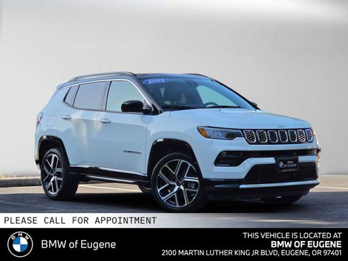 Used 2025 Jeep Compass Limited w/ Elite Group AWD/4WD image 1