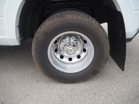 New 2025 RAM 3500 Longhorn image 6