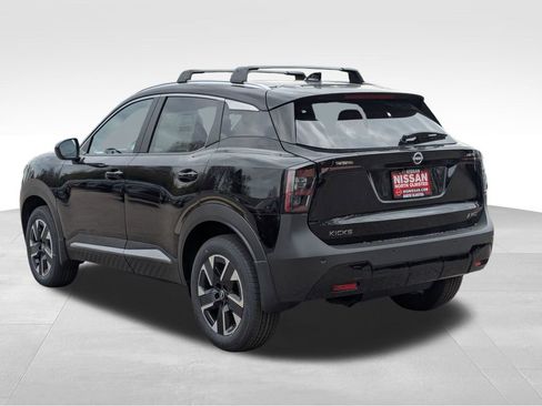 New 2026 Nissan Kicks SV w/ Cold Weather Package AWD/4WD image 11