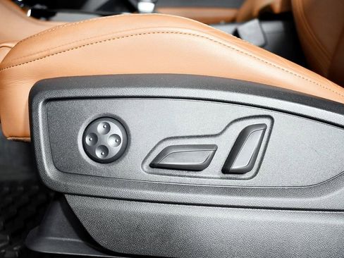 Used 2022 Audi Q5 2.0T Premium Plus image 22