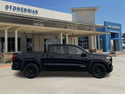 Used 2022 GMC Sierra 1500 Elevation w/ Preferred Package image 4