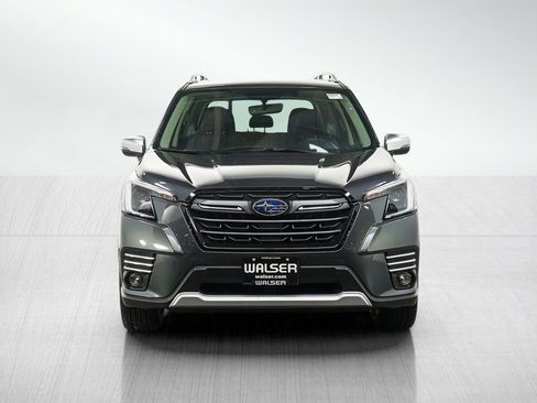 Used 2023 Subaru Forester Touring AWD/4WD image 8