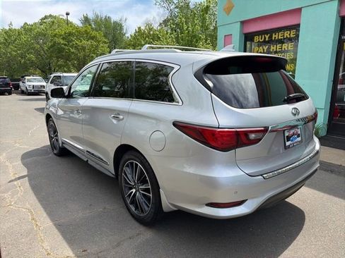 Used 2019 INFINITI QX60 Luxe w/ Sensory Package AWD/4WD image 4