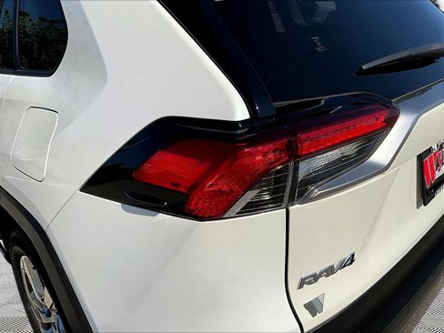 Used 2019 Toyota RAV4 Limited w/ Limited Grade Weather Package AWD/4WD image 23