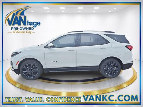 Certified 2024 Chevrolet Equinox RS w/ RS Leather Package AWD/4WD image 10