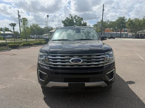 Used 2018 Ford Expedition Limited image 5
