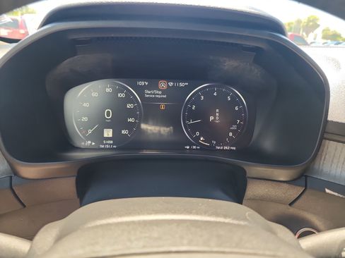 Used 2020 Volvo XC40 T4 Inscription w/ Protection Package Premier FWD image 32
