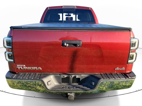 Used 2010 Toyota Tundra 4x4 Double Cab image 5